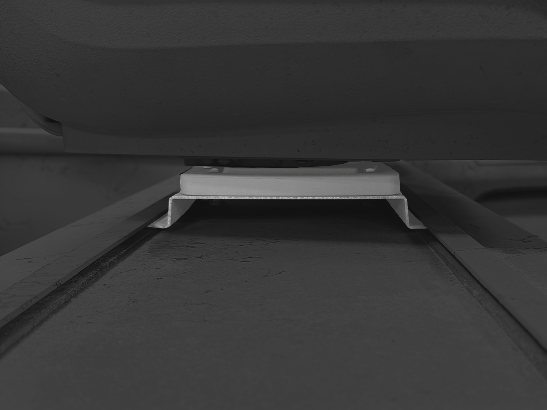Sliding Base Plate w/ Quick Disconnect