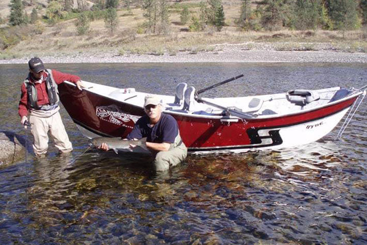 catching large Steelhead on the fly